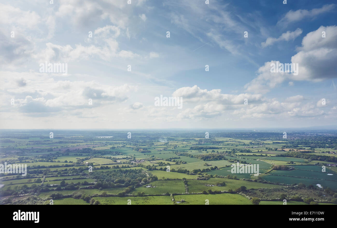 Vue aérienne de champs sur Manchester, Lancashire, UK Banque D'Images