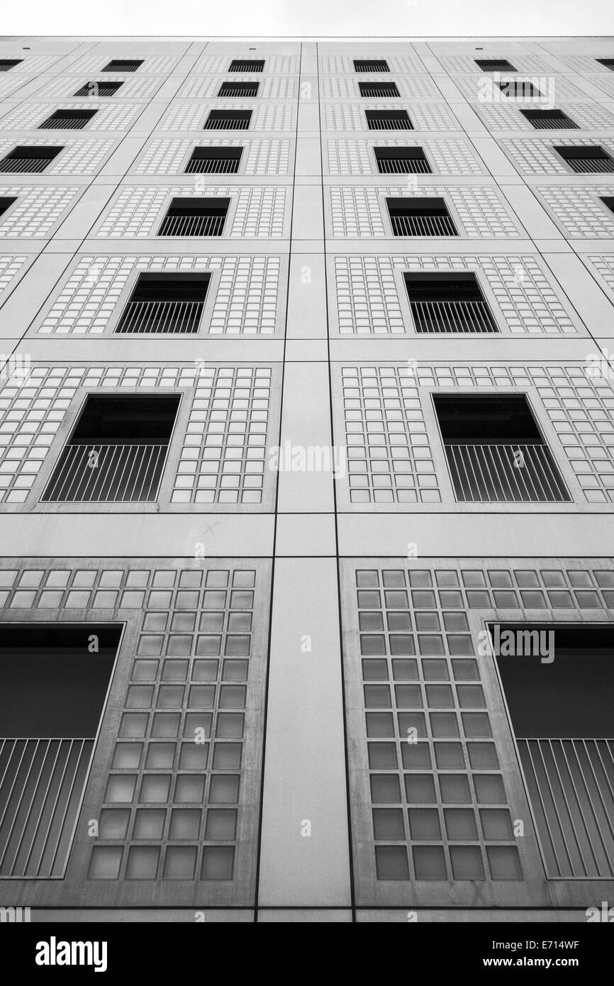 Allemagne, Bade-Wurtemberg, Stuttgart, Quartier Européen, Milan Square, bibliothèque de la ville, Architecte Eun Young Yi, façade Banque D'Images