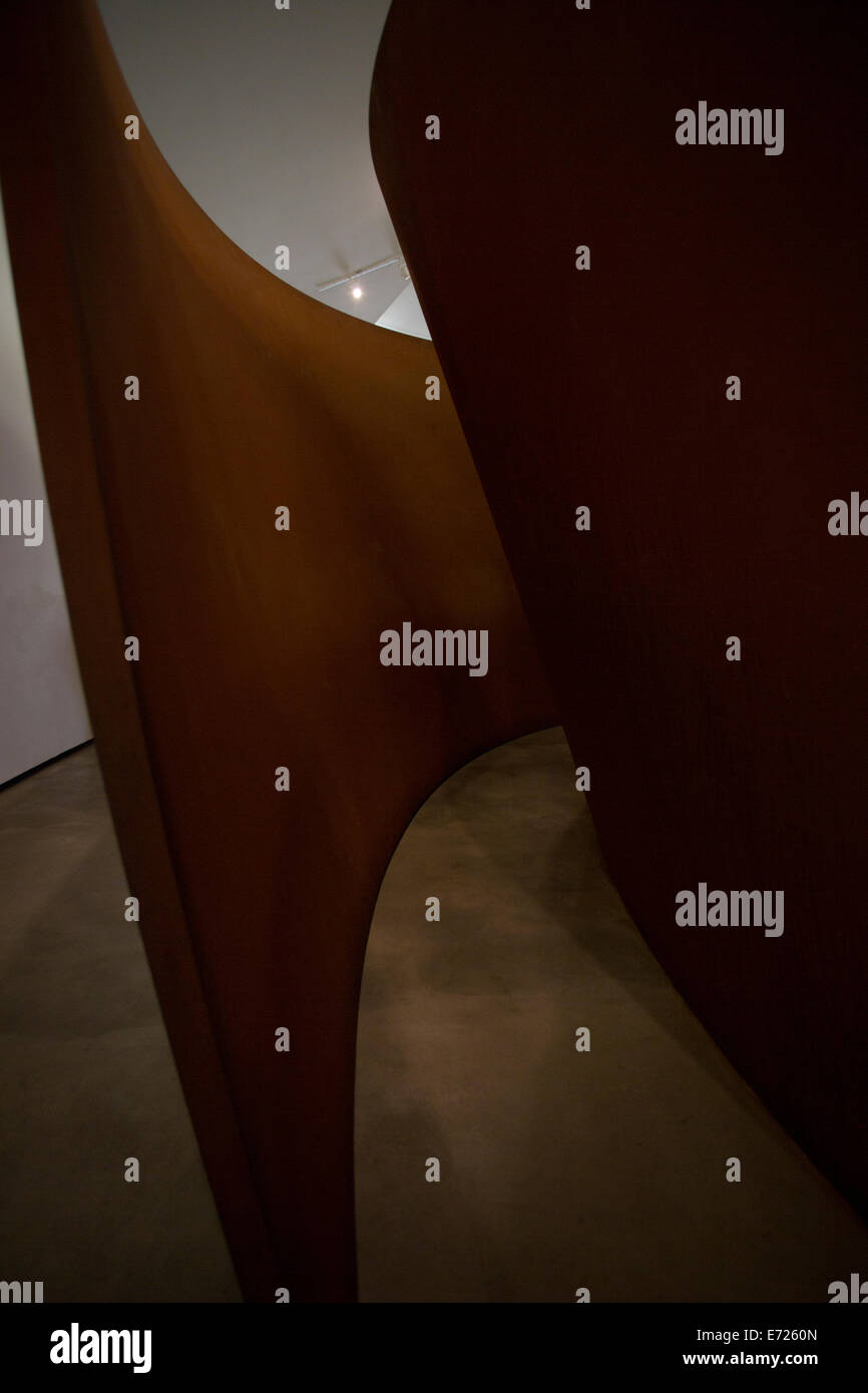 Richard Serra Le "Question de temps" au musée Guggenheim de Bilbao Banque D'Images