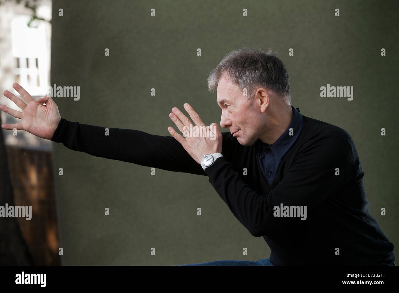 Tony Parsons, auteur, journaliste et communicateur, à l'Edinburgh International Book Festival 2014. Edimbourg, Ecosse. 9 Août 2014 Banque D'Images