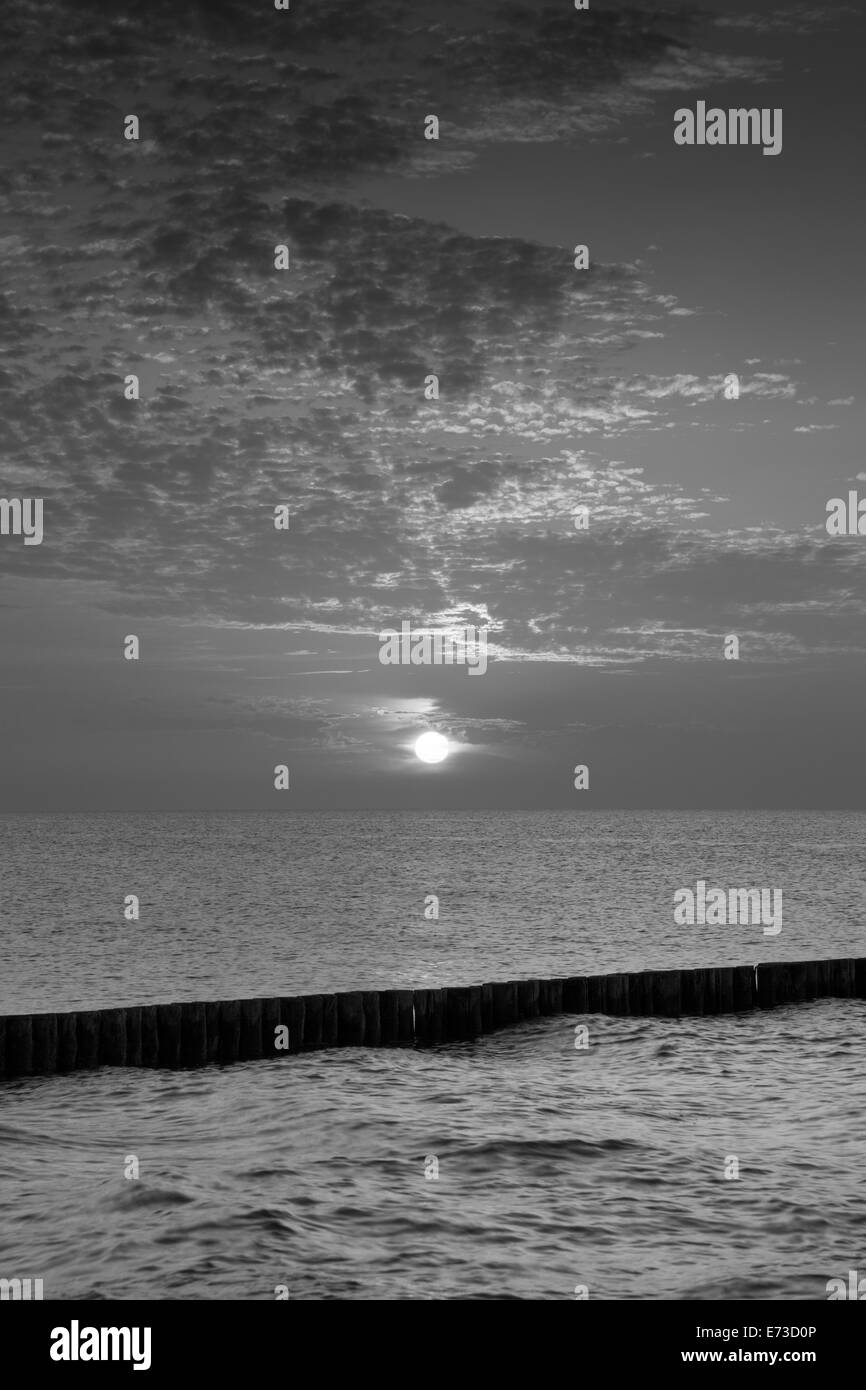 Coucher de soleil sur la mer Baltique Banque D'Images