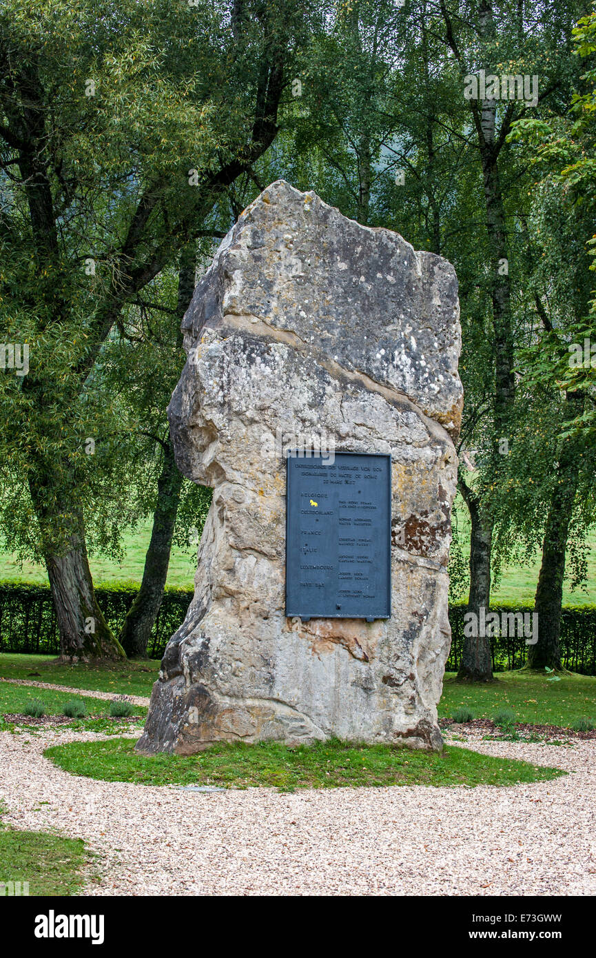 Le Monument de l'Europe sur le tripoint entre la Belgique, l'Allemagne et le Luxembourg à Ouren, Luxembourg, Belgique Banque D'Images