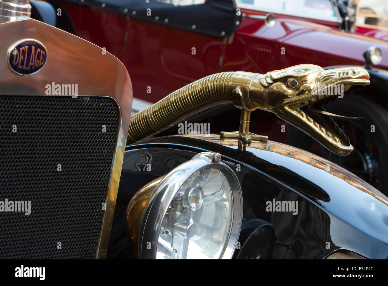 Torino, Italie. 6e septembre 2014. Une corne en forme de serpent sur une Delage 1921 DE. Les collectionneurs de voitures historiques se sont réunis à Turin pour un concours d'élégance automobile. Banque D'Images