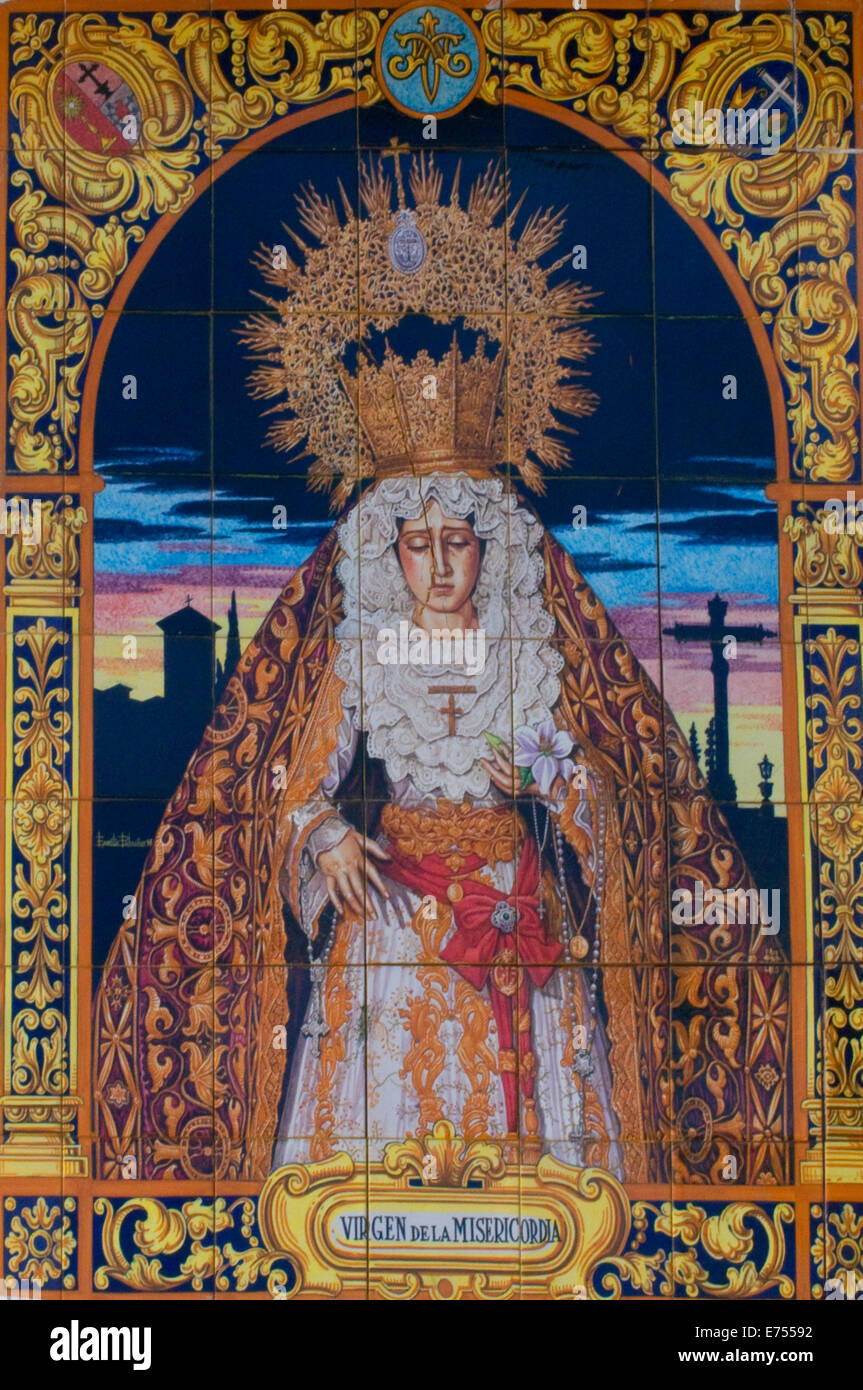 Mural en céramique de Mère Marie Reine du Ciel, Granada, Andalousie Espagne art religieux Banque D'Images