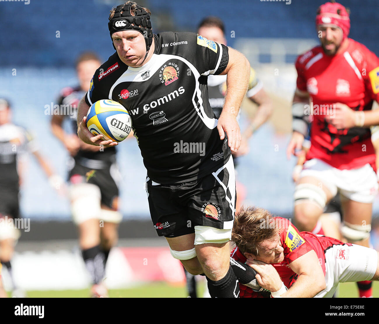 Oxford, UK. 07Th Nov, 2014. Thomas Waldrom brise à Exeter Chiefs score essayez d'ouverture au cours de l'Aviva Premiership match de rugby entre London Welsh et Exeter Chiefs. Credit : Action Plus Sport/Alamy Live News Banque D'Images