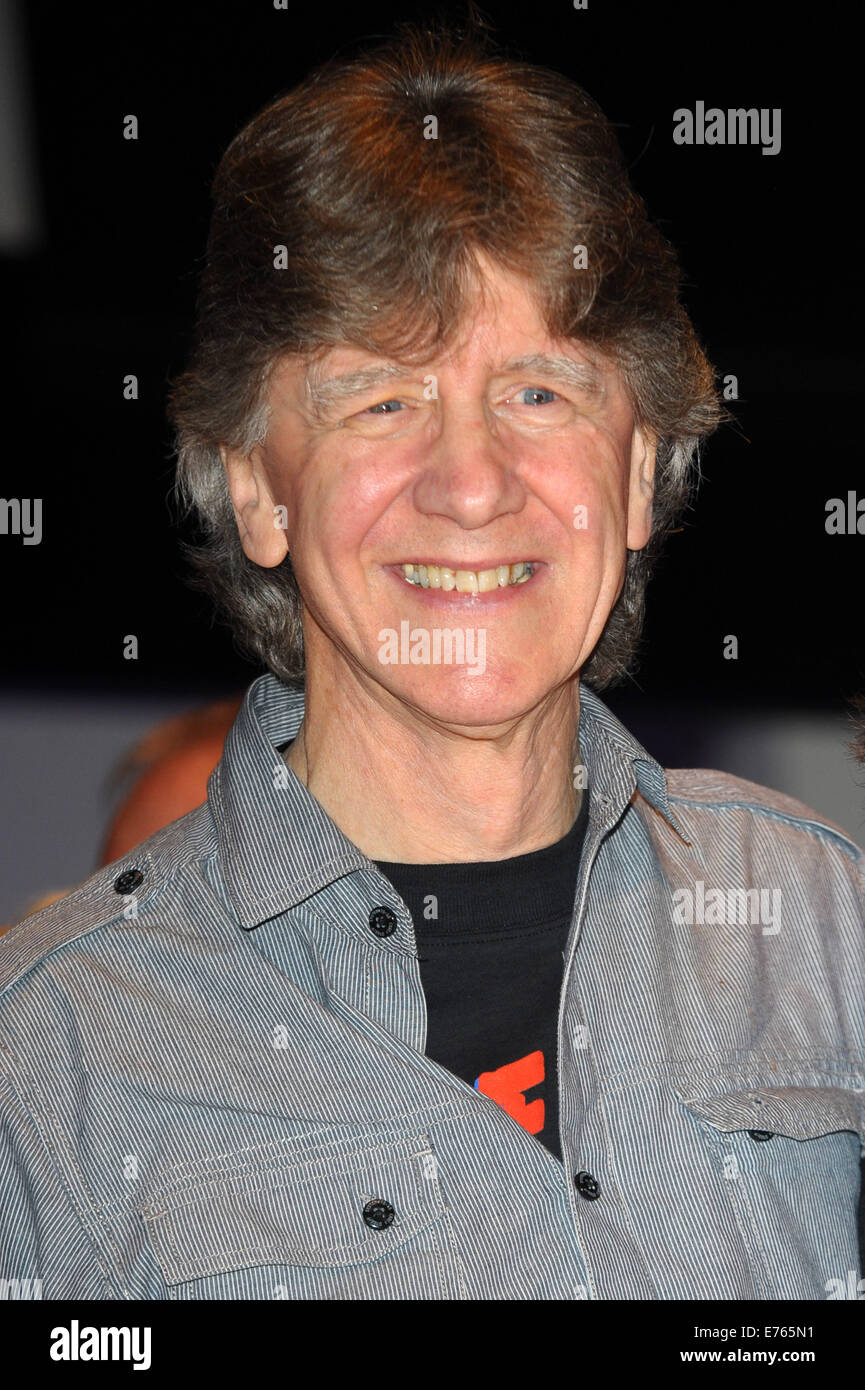 Albert Lee's 70e Anniversaire Concert tenu au Cadogan Hall - à l'intérieur de Musiciens : Dave Edmunds Où : London, Royaume-Uni Quand : 01 Mars 2014 Banque D'Images
