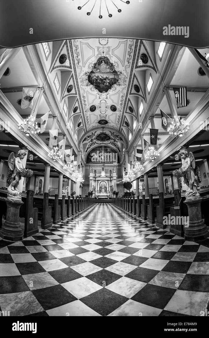 Cathédrale St Louis vue fisheye en noir et blanc 3 dans le quartier français de la Nouvelle-Orléans, LA USA Banque D'Images