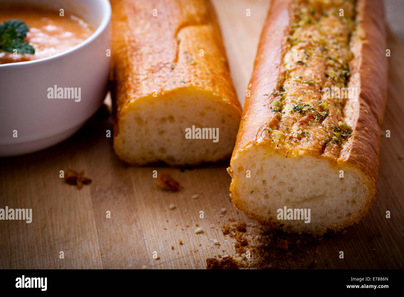 Close-up of fresh Baguette française. Banque D'Images