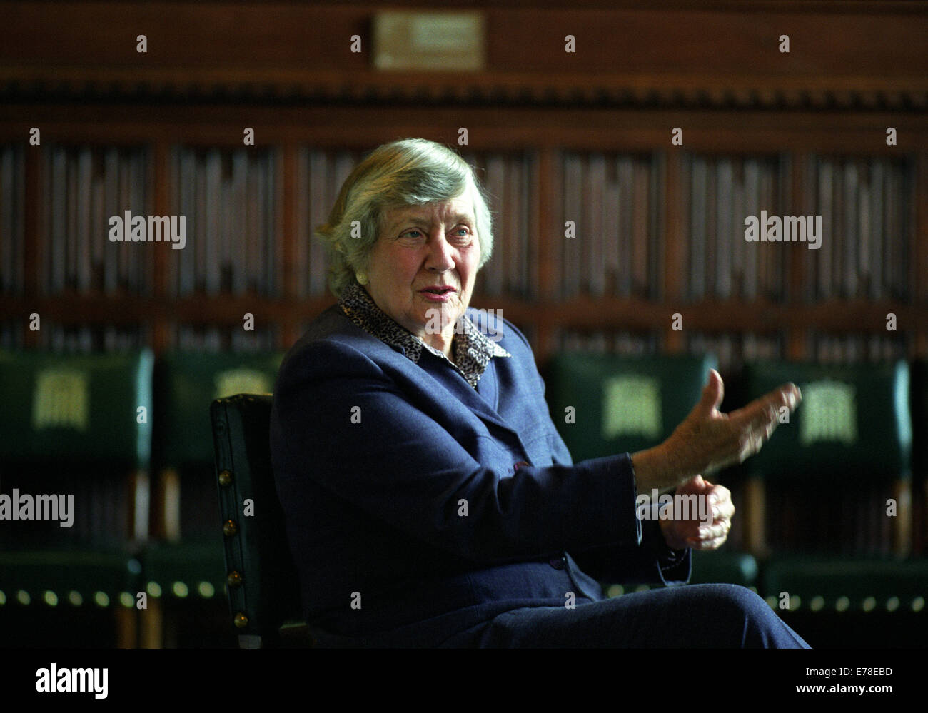 Shirley Williams. La baronne Shirley Williams photographié à la Chambre des Lords 16 Septembre 2002 Banque D'Images