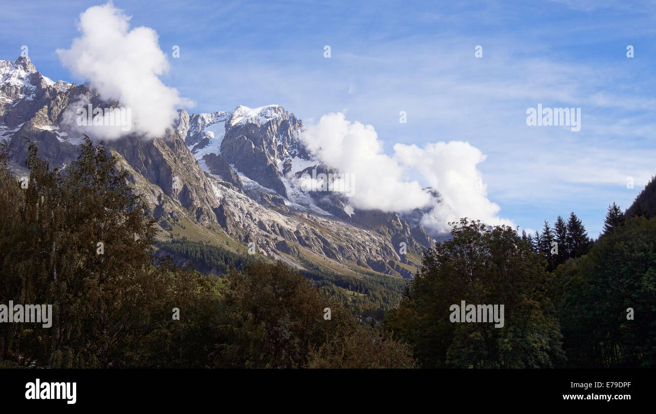 Hautes Alpes. Près de Chamonix, Mont Blanc. Photo prise en août. Banque D'Images