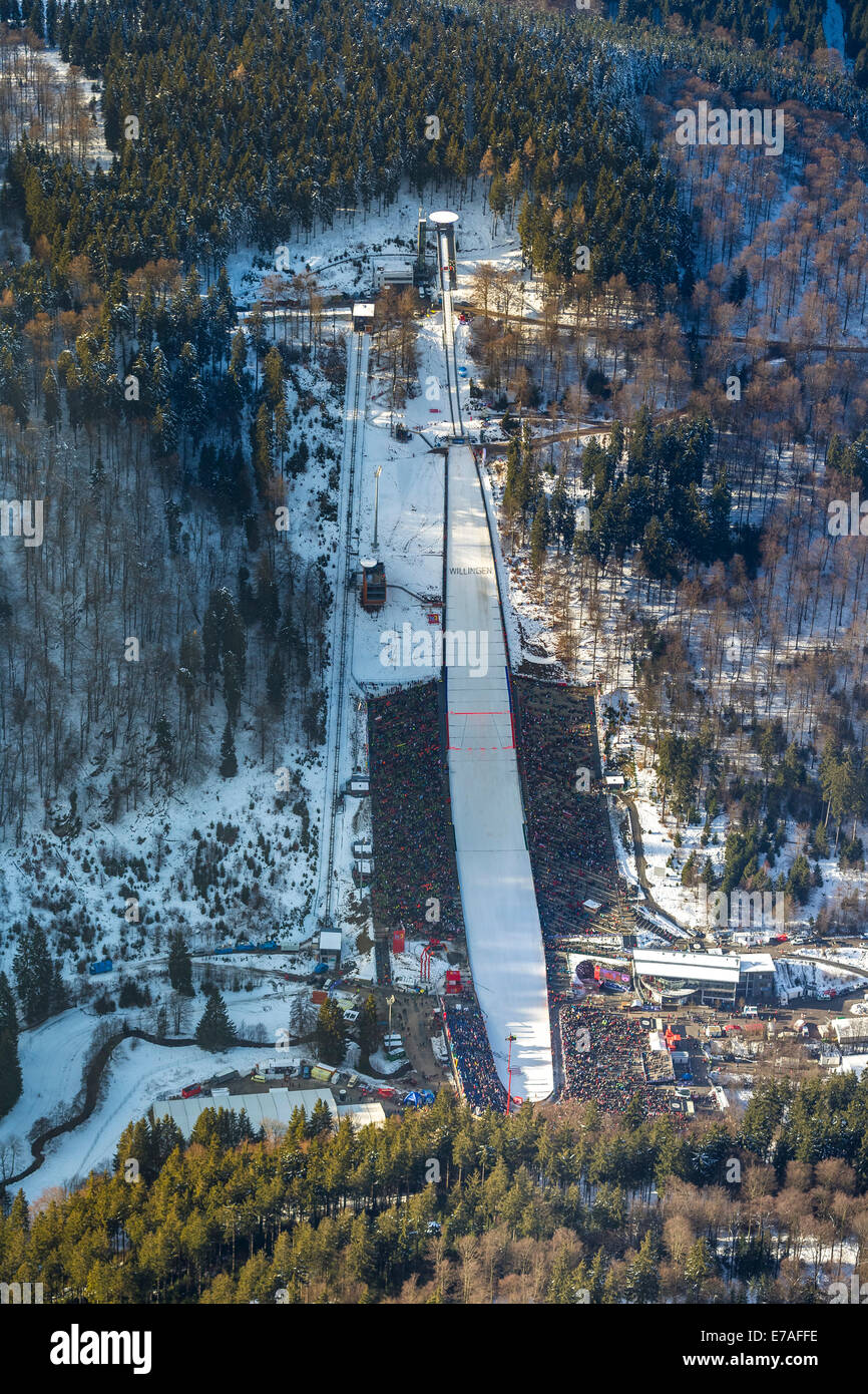 Saut à ski Mühlenkopfschanze hill, Coupe du Monde 2014 Ski-Jumping, Willingen, les hautes terres, la Hesse, Allemagne Banque D'Images