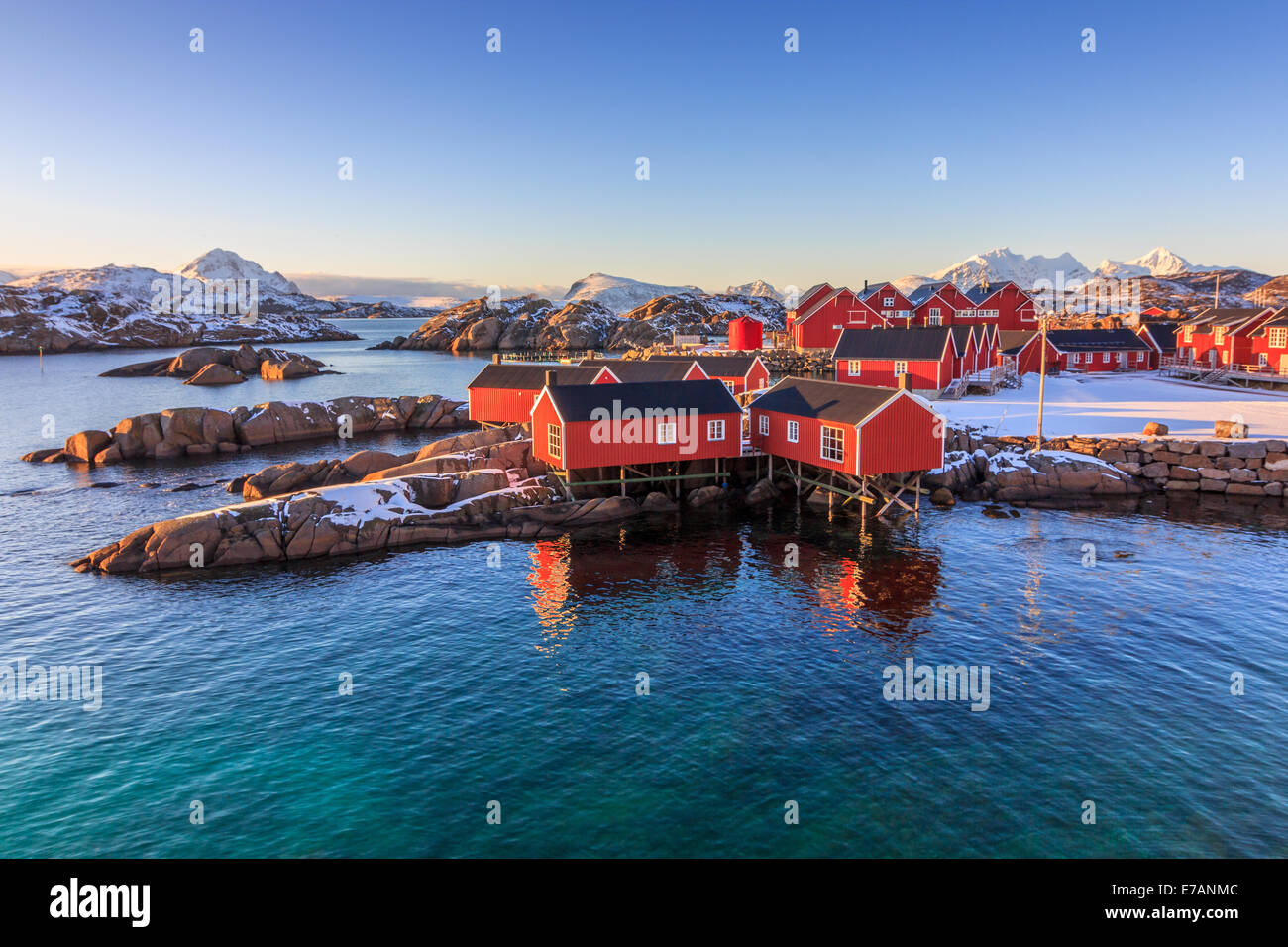 Village de pêche dans les îles Lofoten Banque D'Images