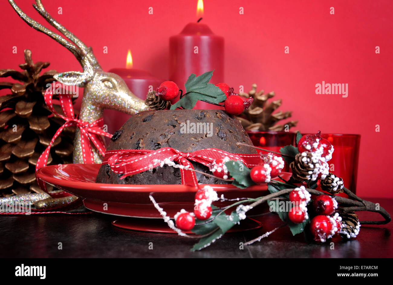Style anglais Plum-pudding de Noël dessert Banque D'Images