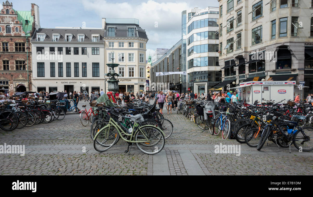 Bicyclettes, Hojbro Plads, Copenhague, Danemark Banque D'Images