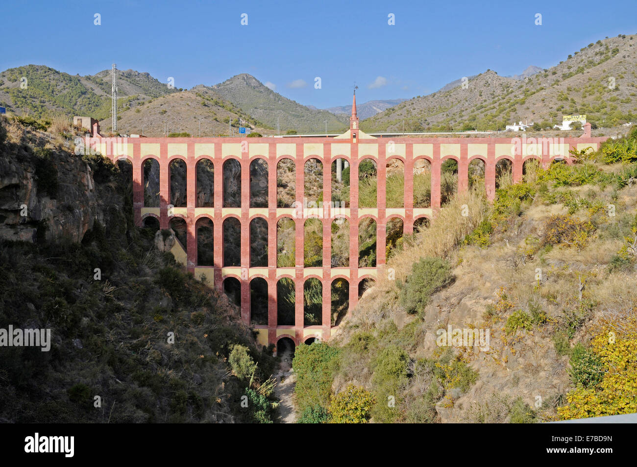 Acueducto del Aguila, aqueduc romain, Nerja, Malaga province, Andalusia, Spain Banque D'Images