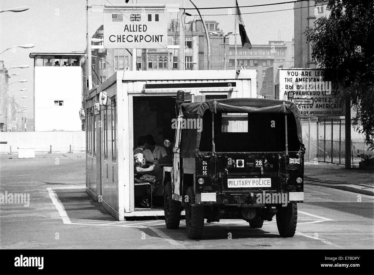 Le mur de Berlin à la frontière Checkpoint Charlie, dans le quartier Kreuzberg Banque D'Images