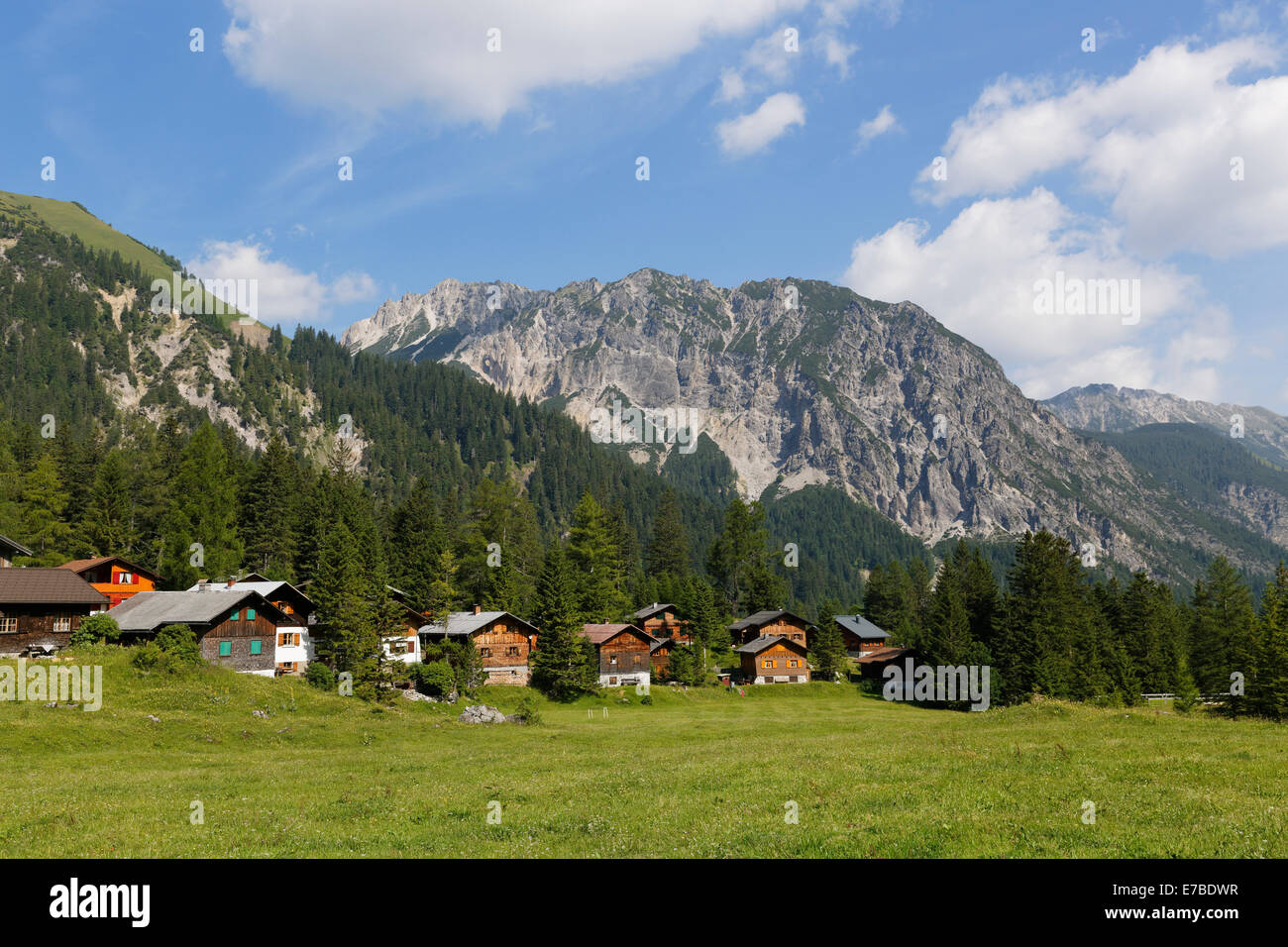 Nenzinger Himmel village alpin, dans l'arrière Rauher Berg, Gamperdonatal Nenzing, communauté, Rätikon, Vorarlberg, Autriche Banque D'Images