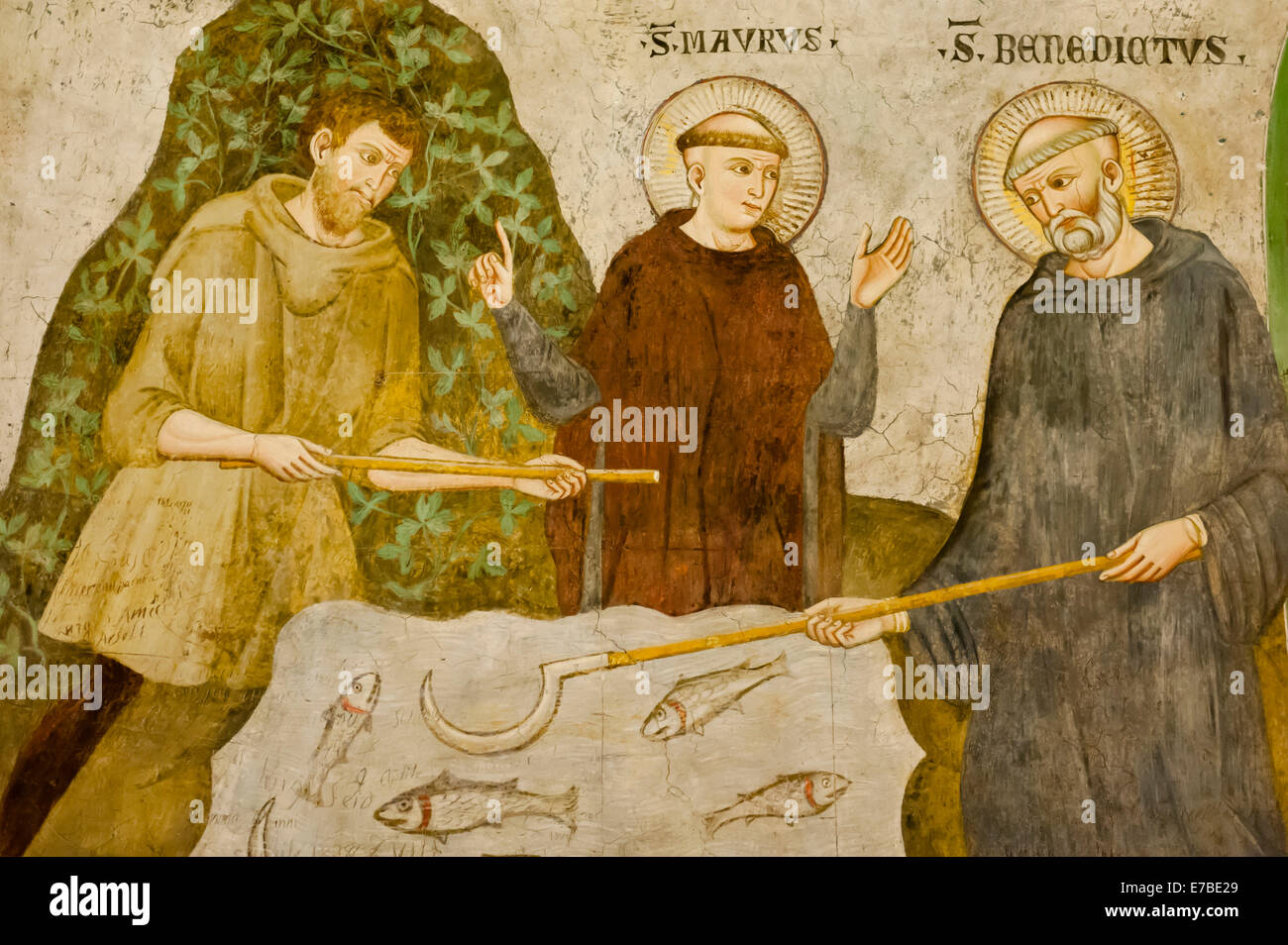 Saint Benoît de Nursie et Saint Maur, le poisson sur une table, de l'école ombrienne, fresque, peinture murale, 15e siècle, l'abbaye bénédictine Banque D'Images
