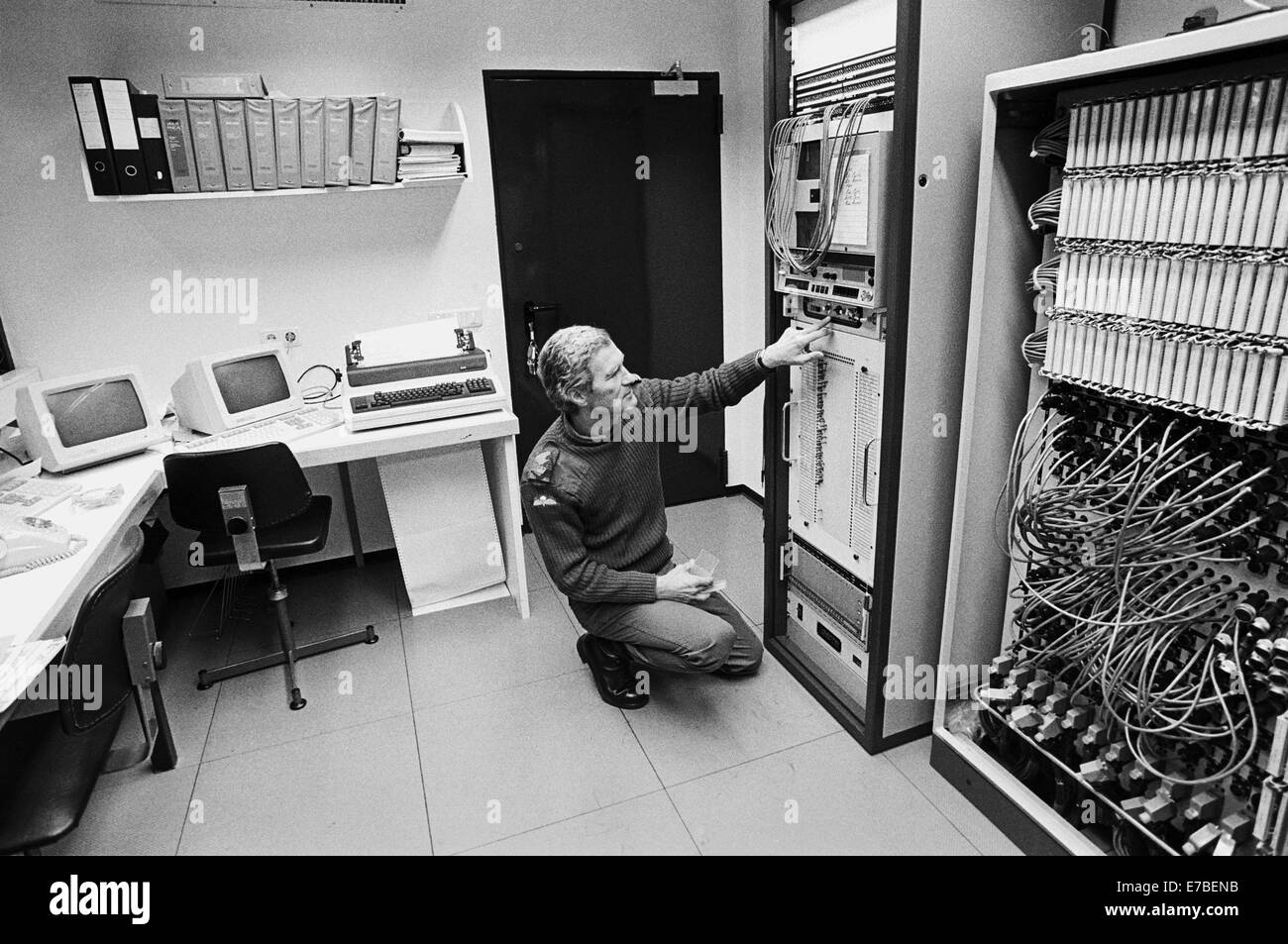 L'Armée britannique du Rhin, de la brigade et du groupement tactique, Formateur pour la gestion de l'installation de simulation de bataille (1986) Banque D'Images