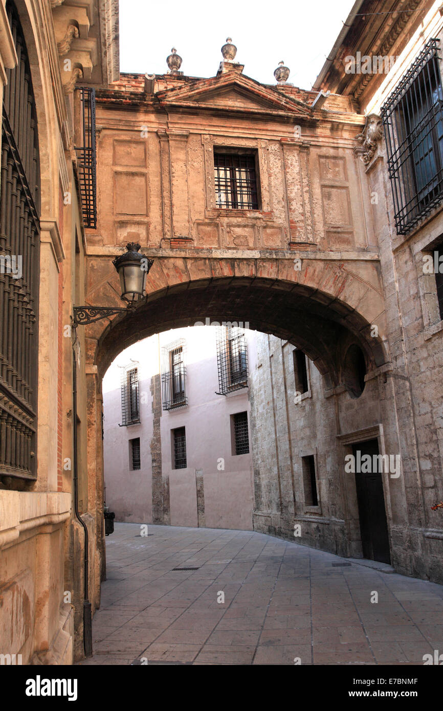 Détails extérieurs de la cathédrale Santa Maria et de la tour, la place de la Reine la ville de Valence, en Espagne, en Europe. Banque D'Images
