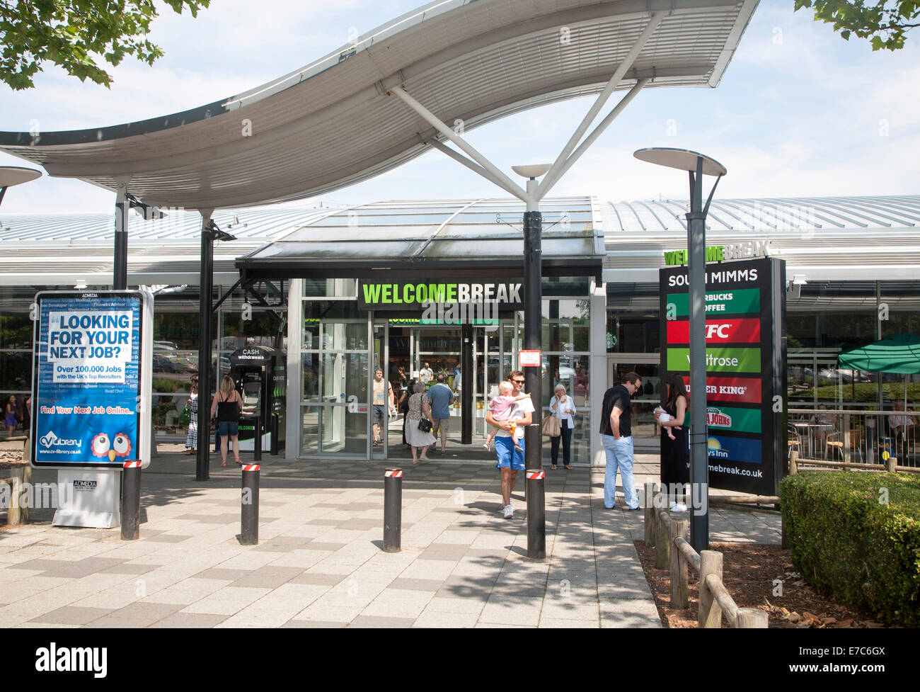 Autoroute M25 services à Pause Bienvenue Service Station, South Mimms, Potters Bar, Hertfordshire, Angleterre Banque D'Images