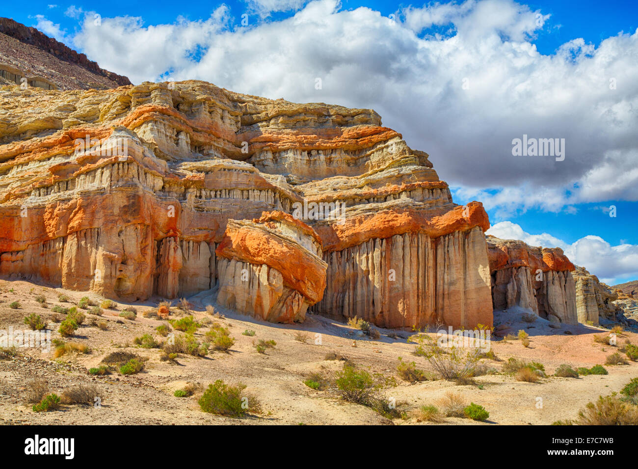 Red Rock Canyon State Park offre une vue panoramique des falaises du désert, buttes et de spectaculaires formations rocheuses. Le parc se trouve à l'endroit où le Banque D'Images
