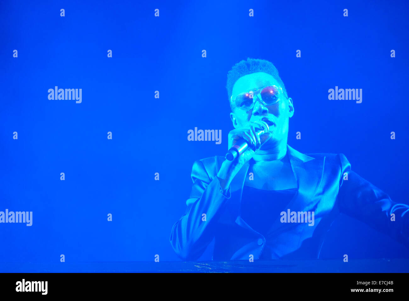 Londres, Royaume-Uni. 13 Septembre, 2014. Grace Jones effectue live in London Crédit : Rachel Megawhat/Alamy Live News Banque D'Images