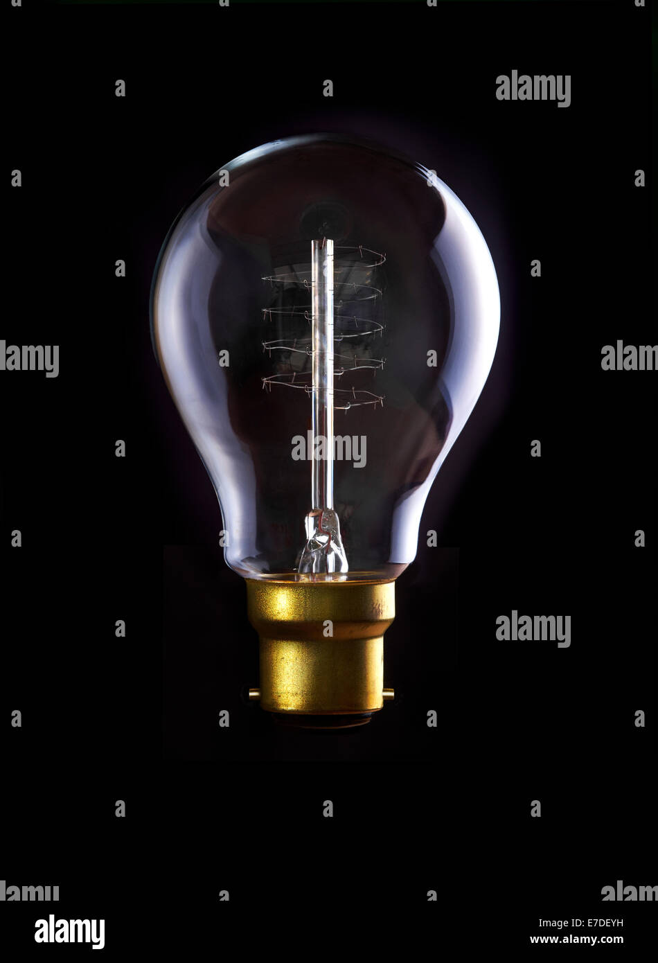 Avec Quoi Fabrique t on Les Filaments Des Lampes Modernes Schéma Filament de boucle Banque de photographies et d'images à haute résolution - Alamy