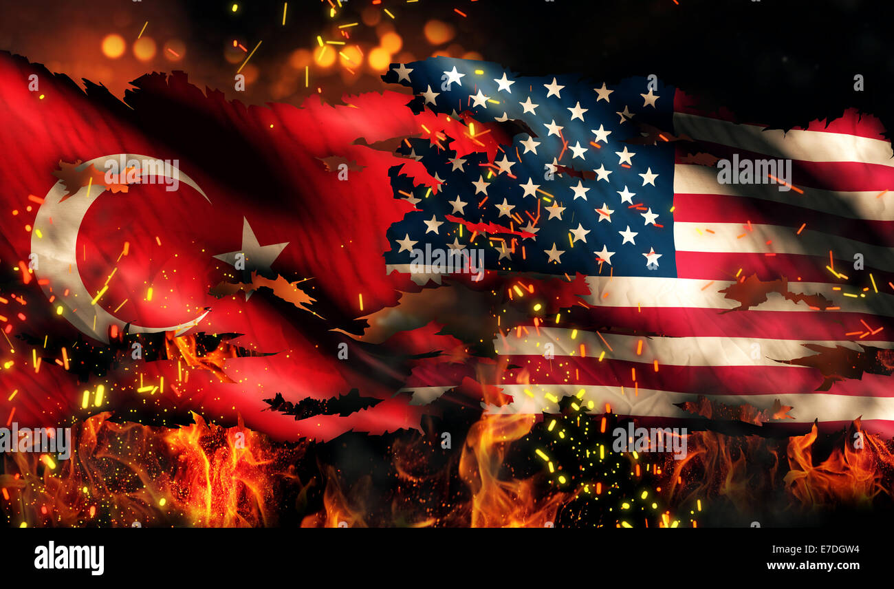 Turquie USA Flag guerre déchirée Fire 3D Conflit International Banque D'Images