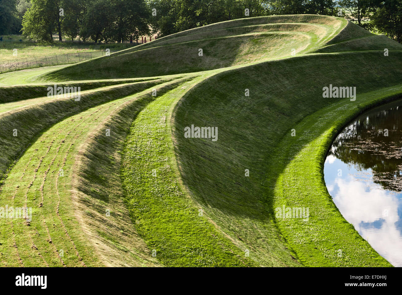 Le Snake Mound dans le jardin de la spéculation cosmique, Dumfries, Écosse, par Charles Jencks et Maggie Keswick Banque D'Images
