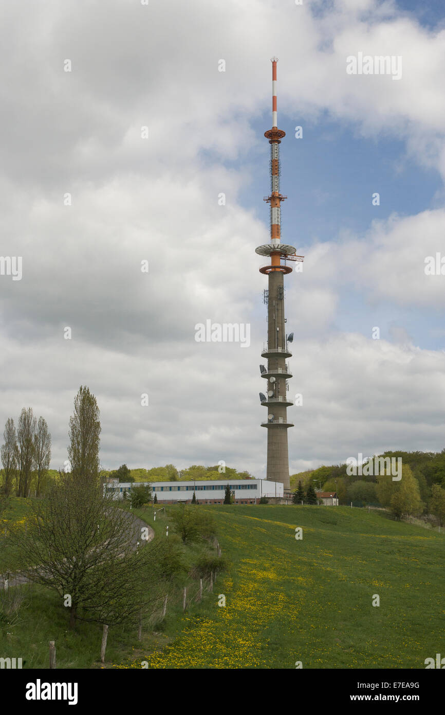 Sur la tour de radio helpter berg, plaque de lac mecklembourgeoise district, mecklenburg-vorpommern, Allemagne Banque D'Images
