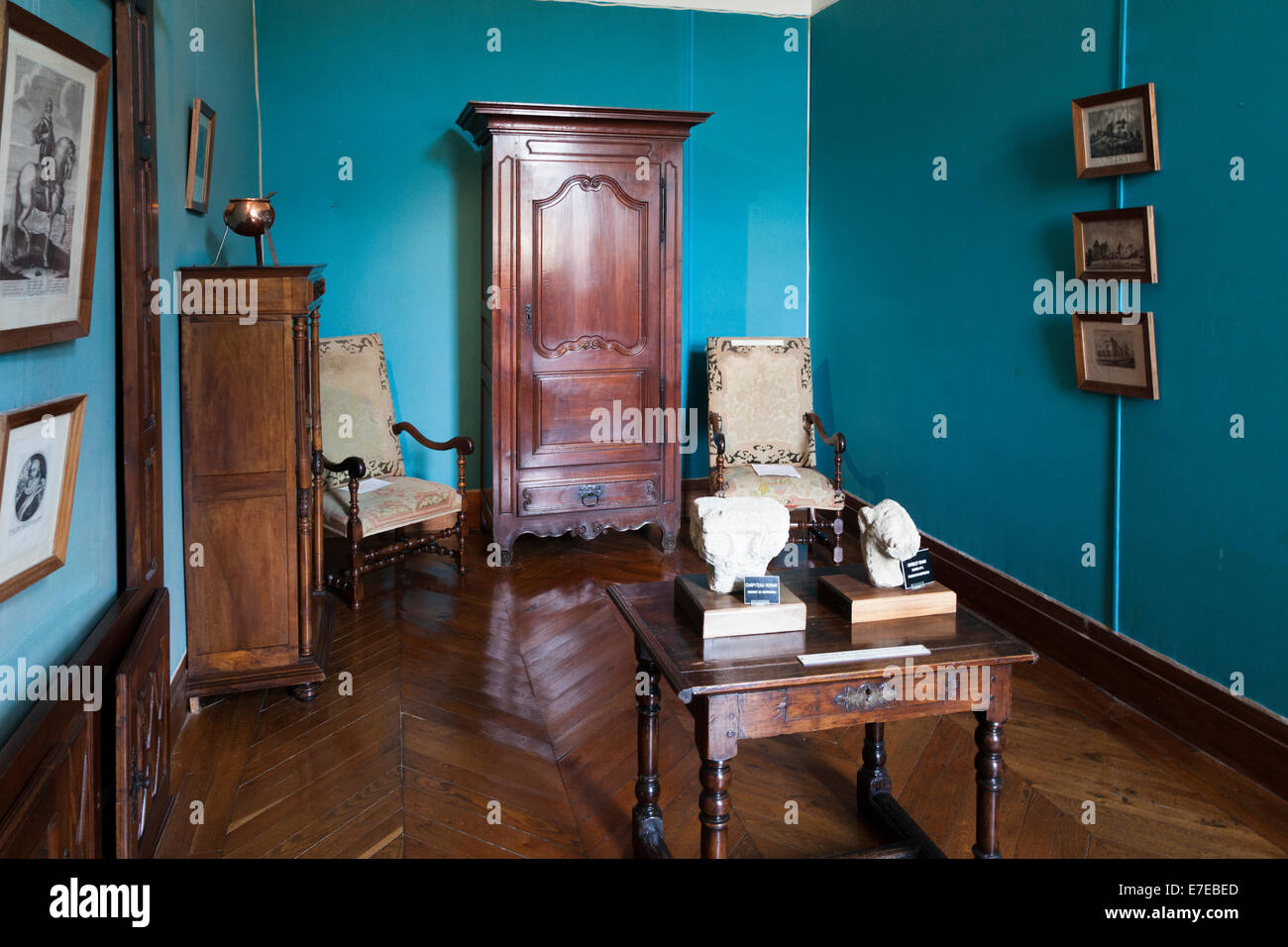 Prix d'accès à la bibliothèque à l'intérieur de la tour Château de Monbazillac France. Banque D'Images