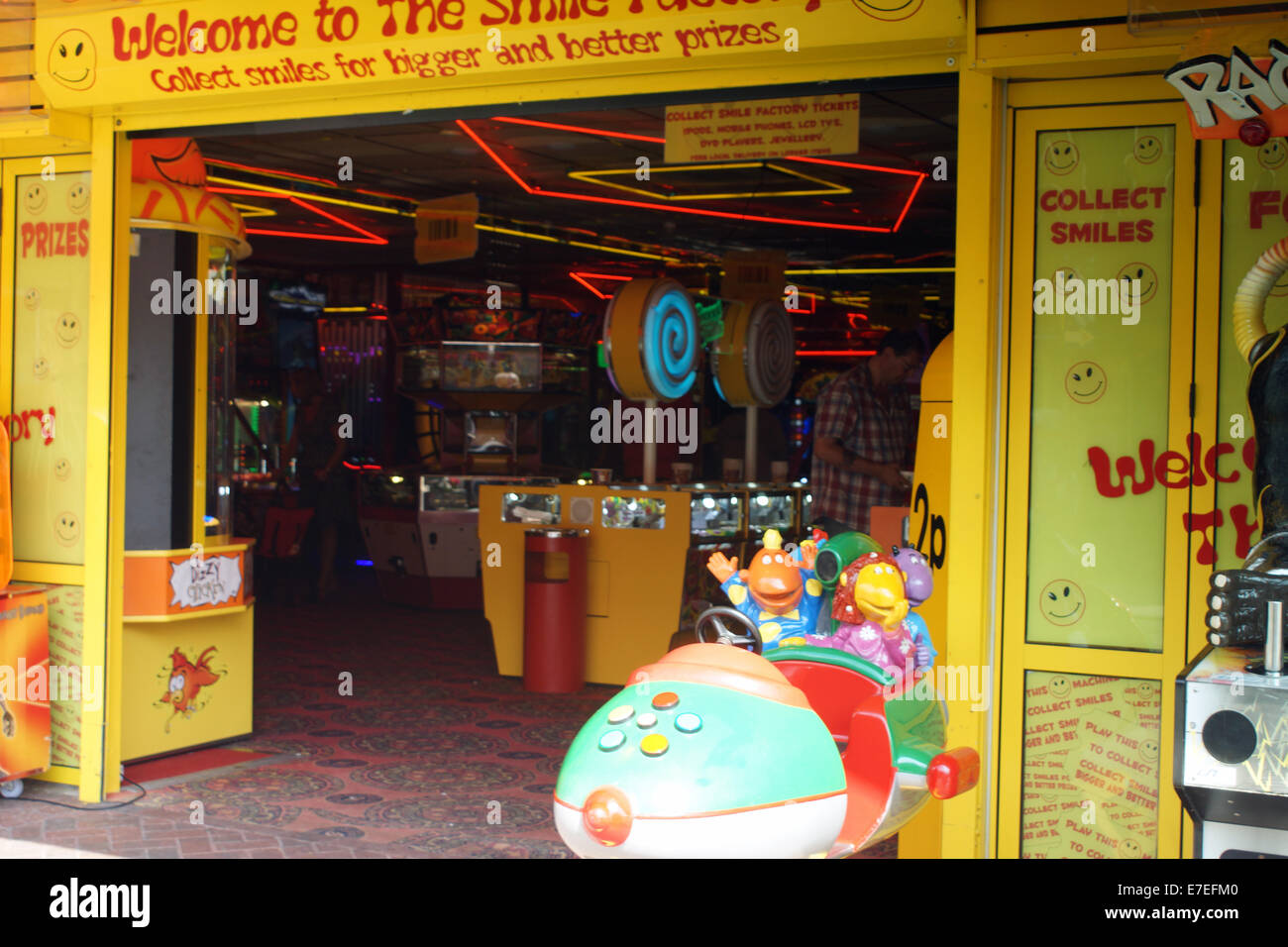 Clacton-on-Sea est la plus grande ville de la péninsule de Tendring et de district dans l'Essex, en Angleterre, et a été fondée en 1871 Banque D'Images