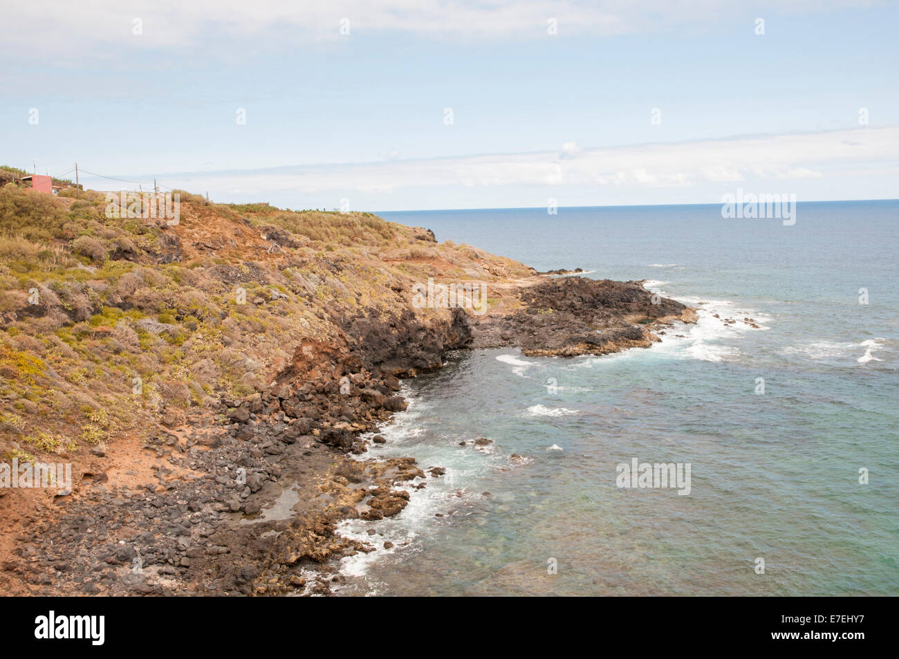 Plage rocheuse de Tenerife dans les îles Canaries Banque D'Images