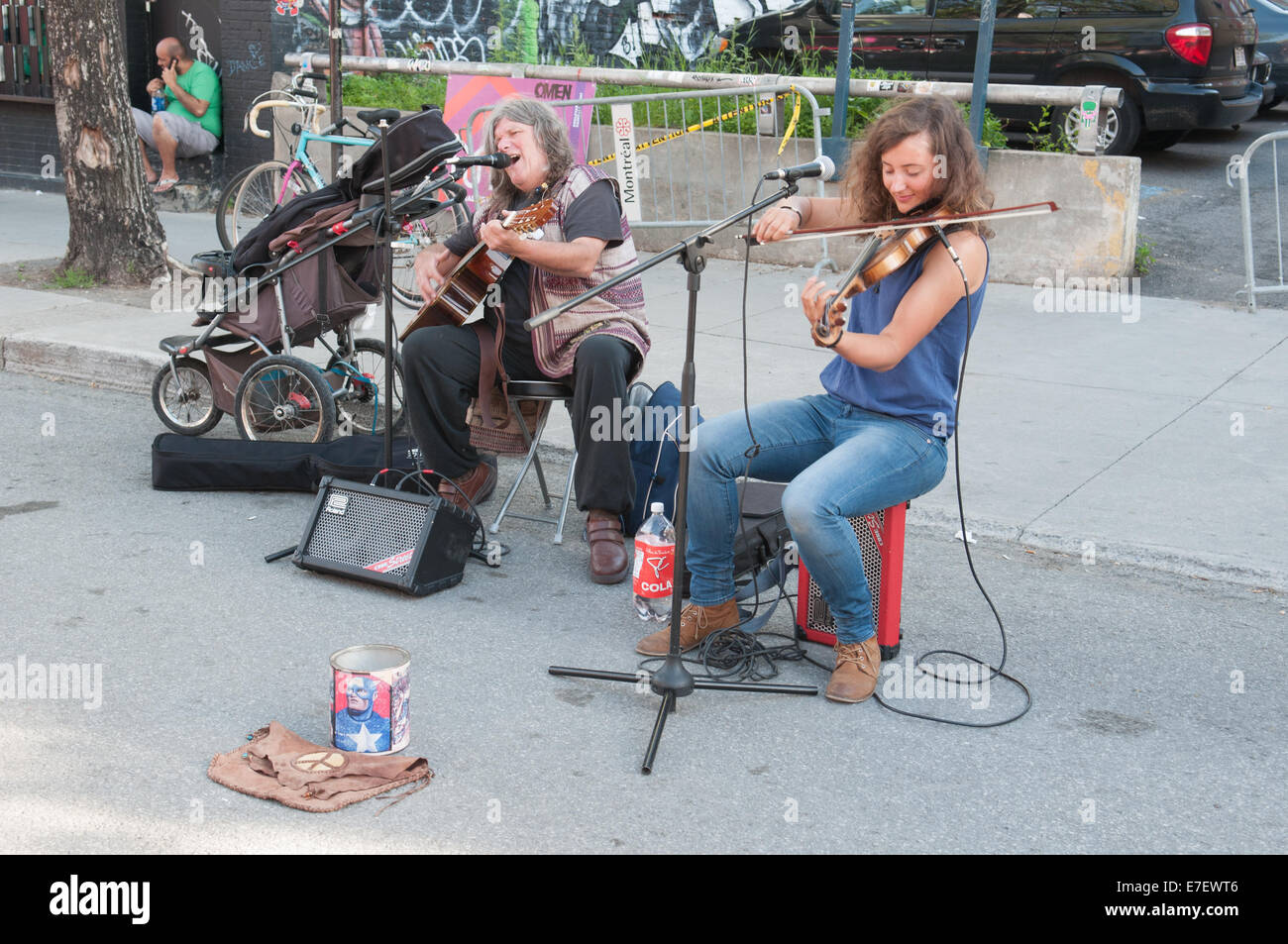 Festival de peinture murale est un art festival à Montréal en juin, qui célèbre démocratise l'art urbain avec de nombreuses peintures murales Banque D'Images