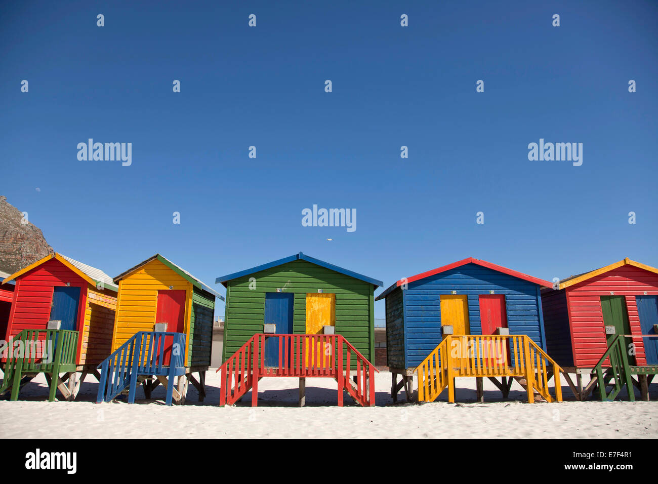 Maisons colorées à Muizenberg, Cape Town, Western Cape, Afrique du Sud Banque D'Images