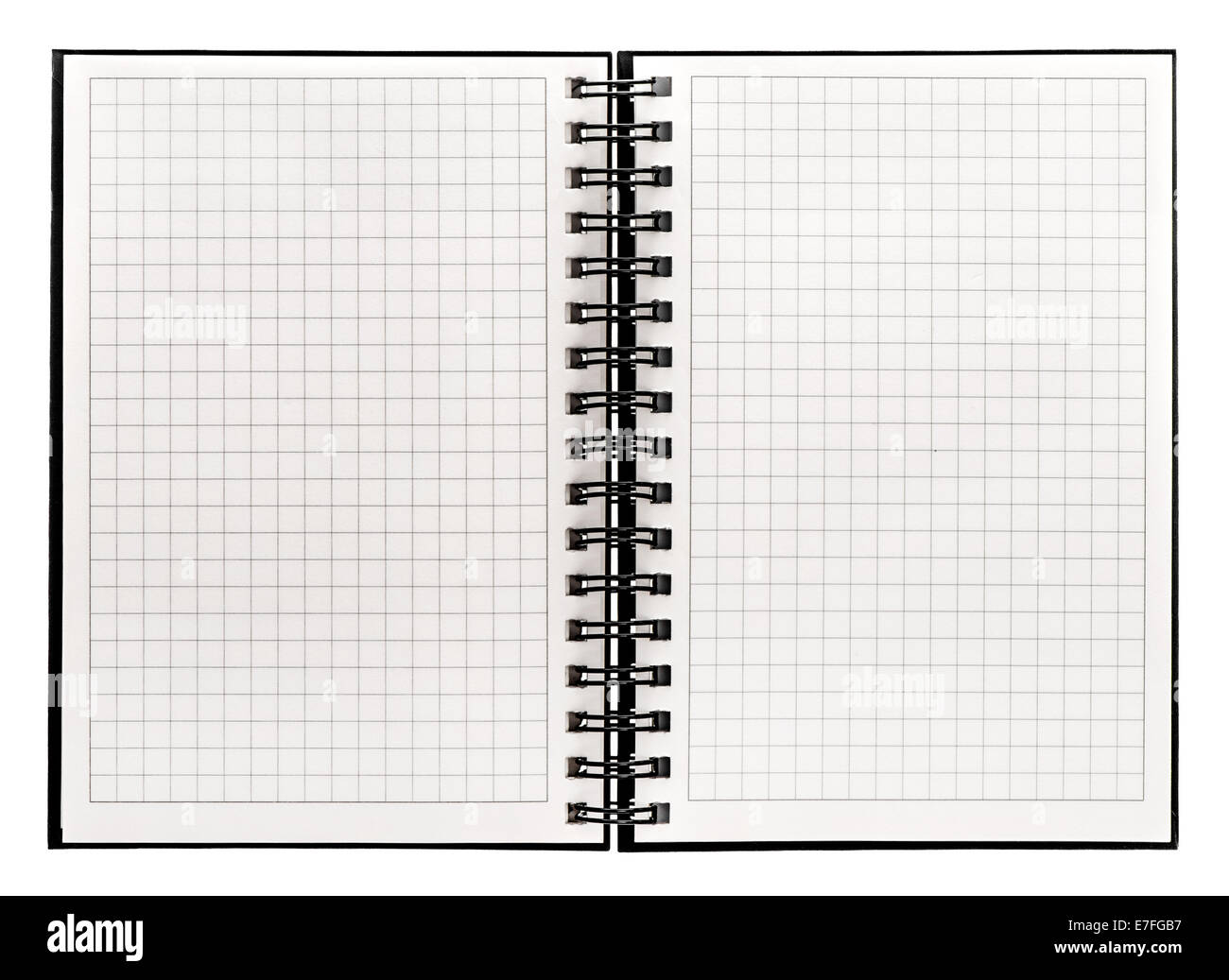 Livre ouvert isolé sur fond blanc. ordinateur portable avec reliure spirale et papier mathématiques Banque D'Images