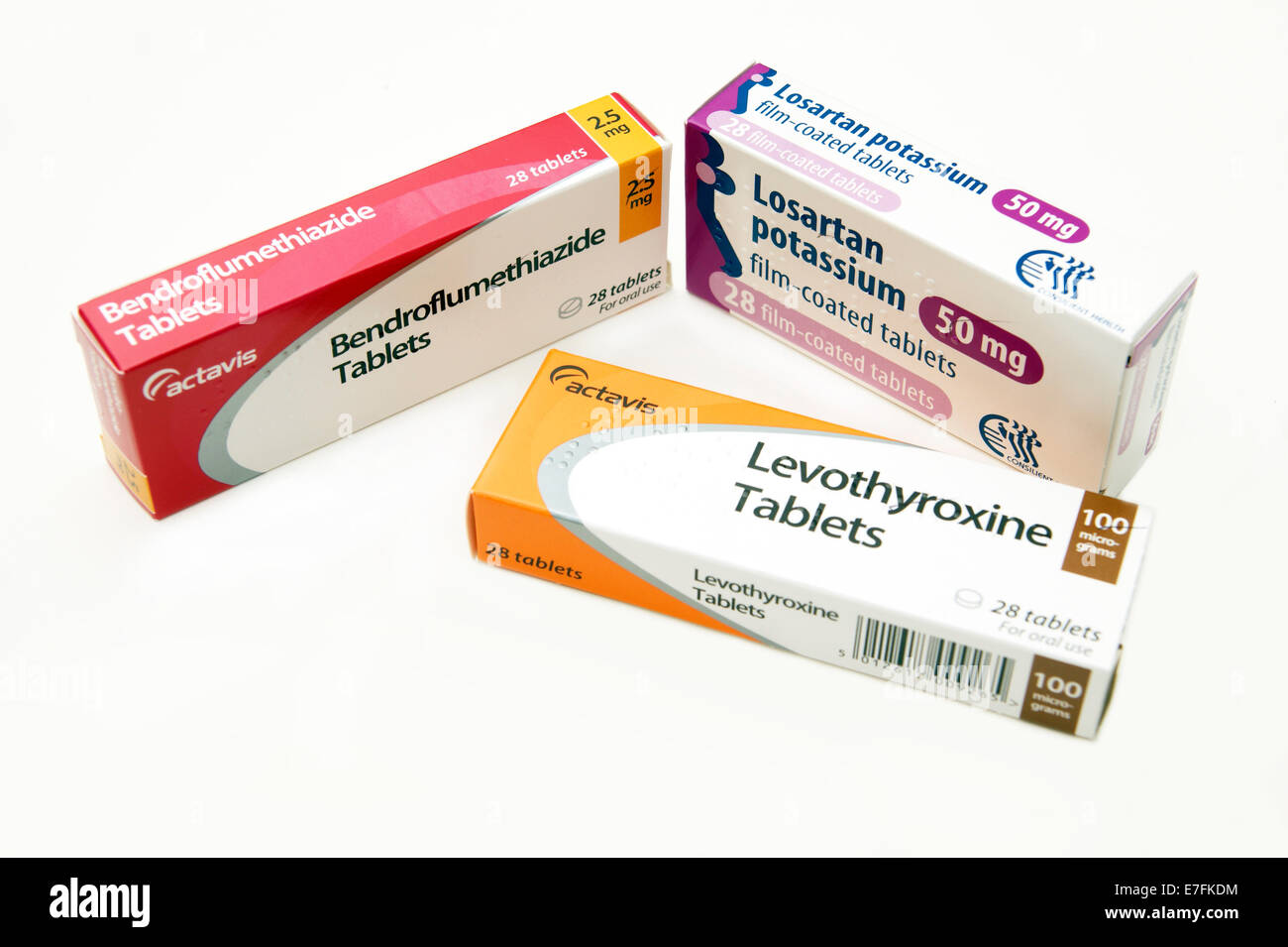 Boîtes de médicaments mixtes Bendroflumethiazide Levothyroxine et Losartan comprimés pour différentes conditions Banque D'Images