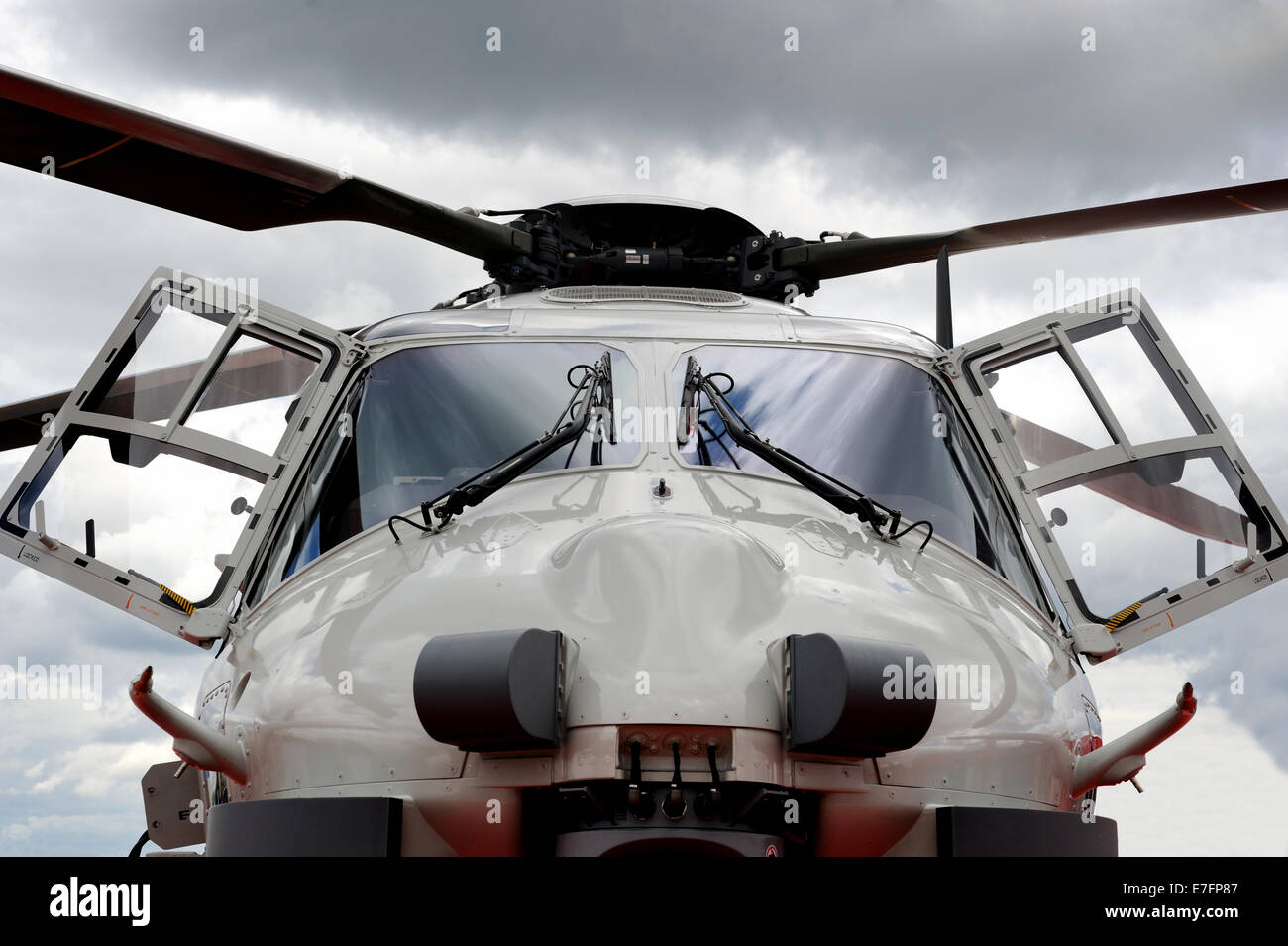 AgustaWestland AW159 Wildcat AH1hélicoptère à Farnborough Airshow 2012. (Vue de face) Banque D'Images