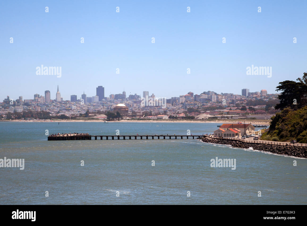 Horizon de San Francisco Vue de Fort Point, San Francisco, California, USA Banque D'Images