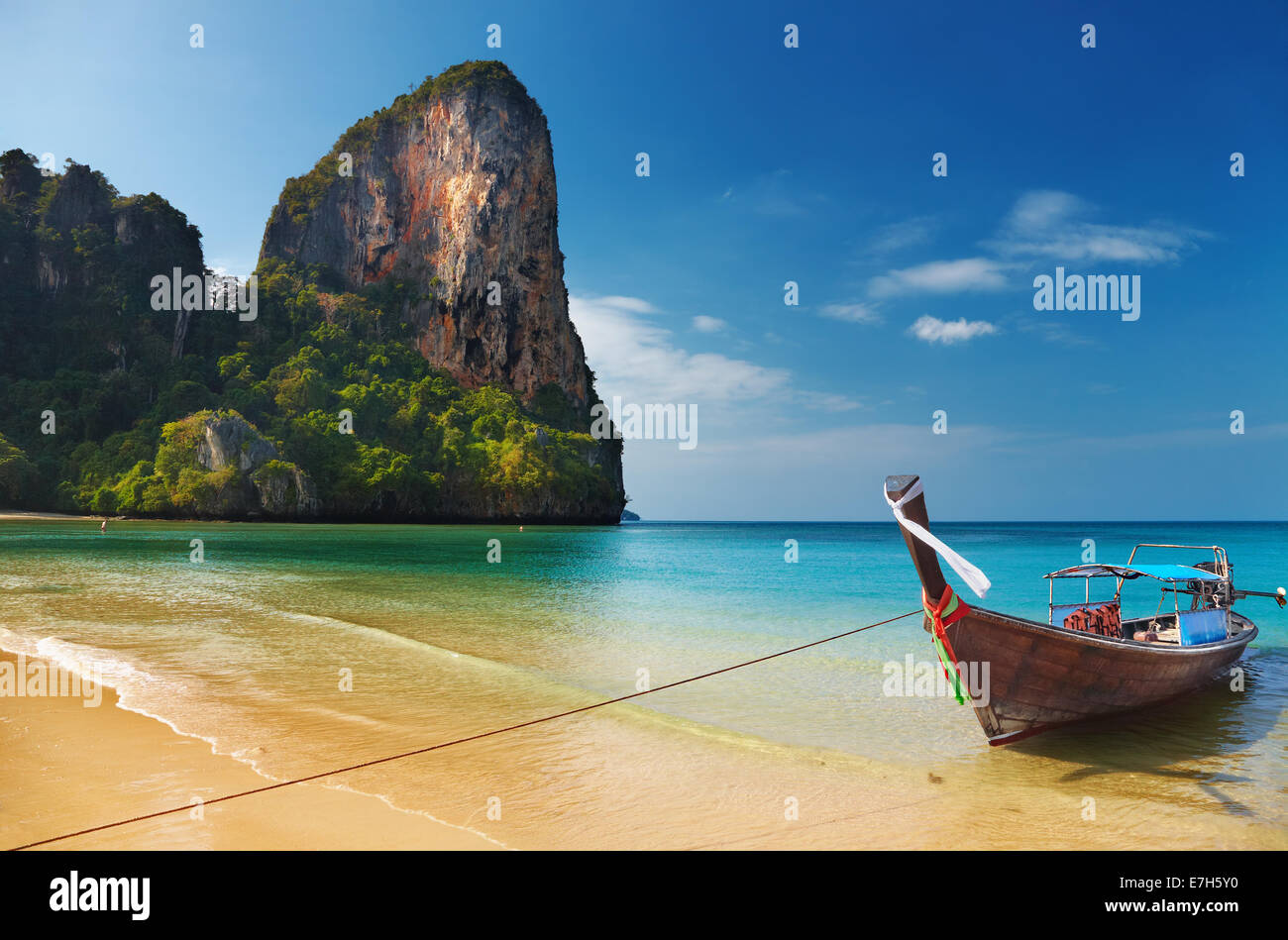 Tropical beach, la mer d'Andaman, Thaïlande Banque D'Images