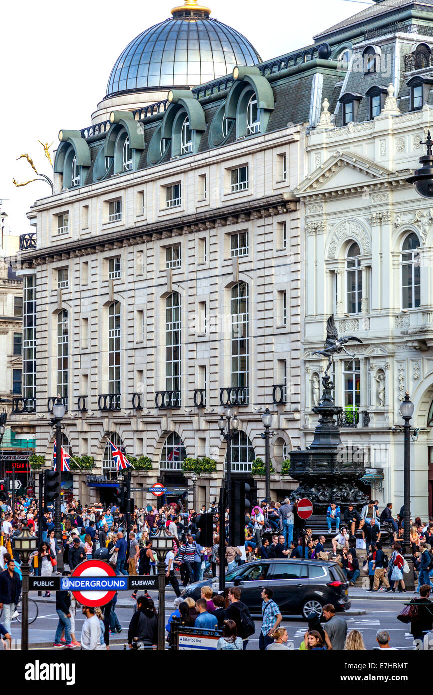 Piccadilly Circus, Londres, Angleterre Banque D'Images