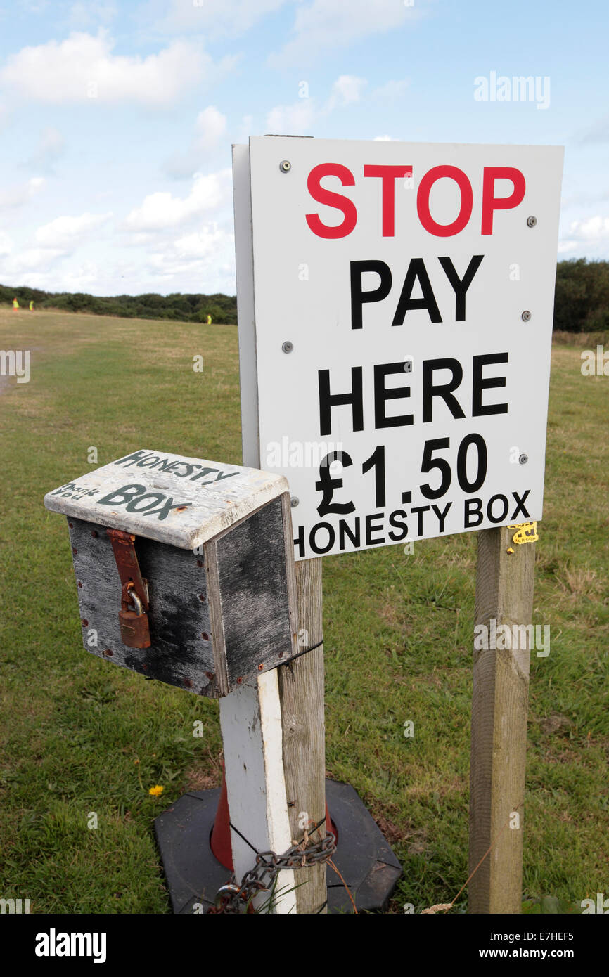 L'honnêteté fort, parking Tintagel, Cornwall, UK Banque D'Images
