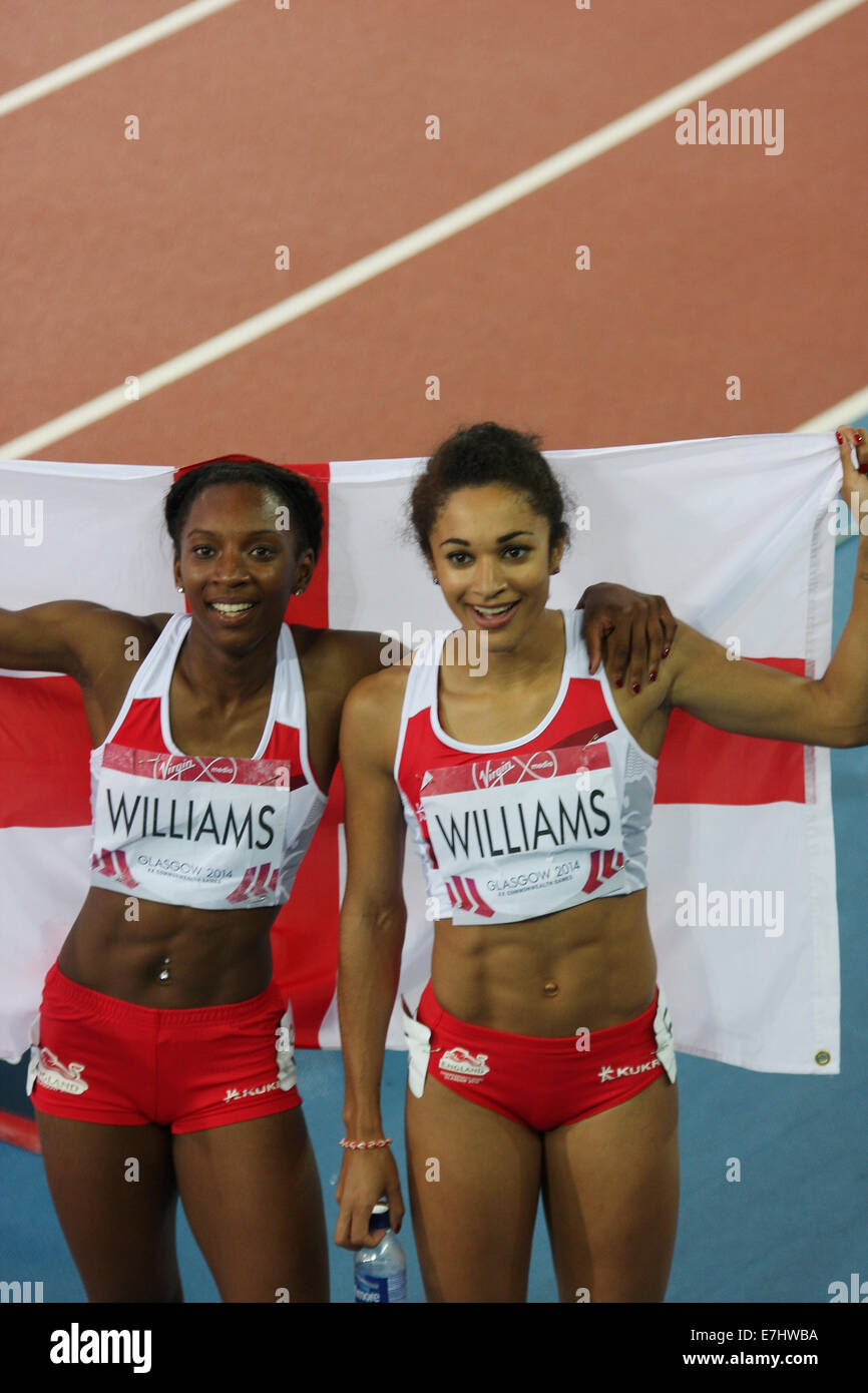 (L à R) Bianca WILLIAMS (3e), Jodie Williams (2e) de l'Angleterre dans le womens 200 mètres final dans l'athlétisme à Hampden Park Banque D'Images