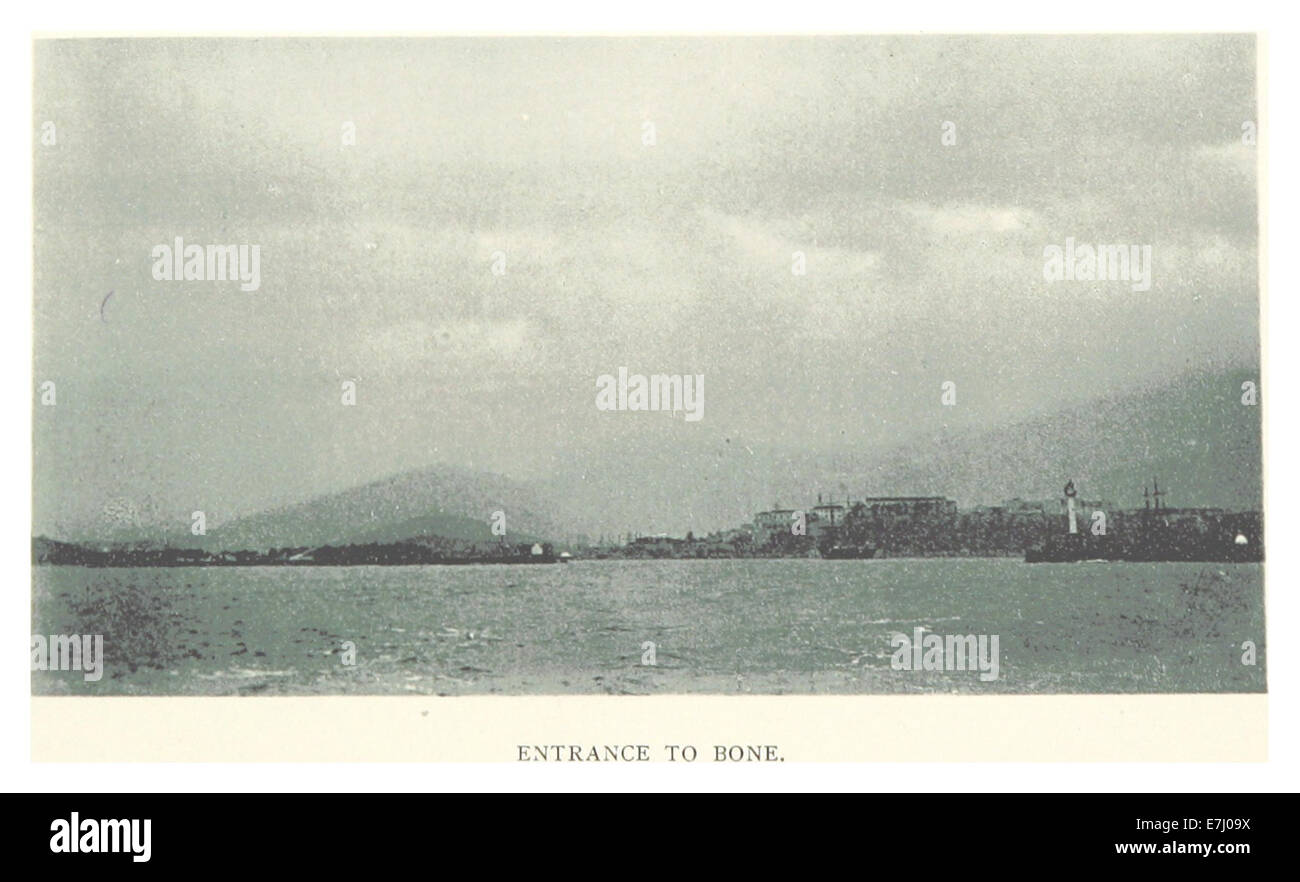 Une carte et une illustration photo de l’œuvre de Lambart de 1895, représentant l’entrée de Bone, Algérie. Cette image met en évidence les caractéristiques géographiques et architecturales de la région à la fin du XIXe siècle. Banque D'Images