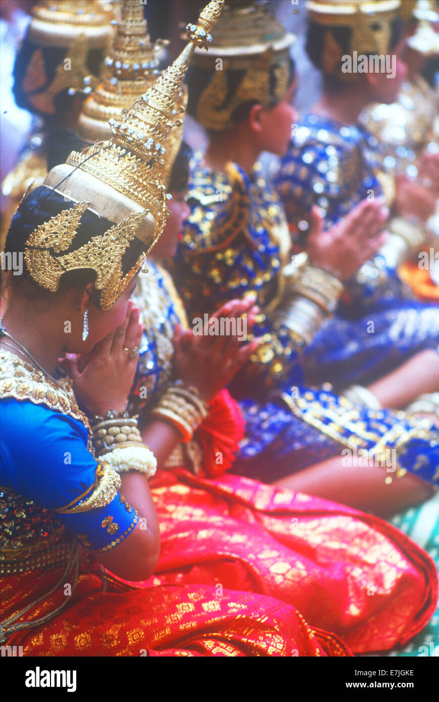 La danse traditionnelle, Nouvel An, Phnom Penh, Cambodge Banque D'Images