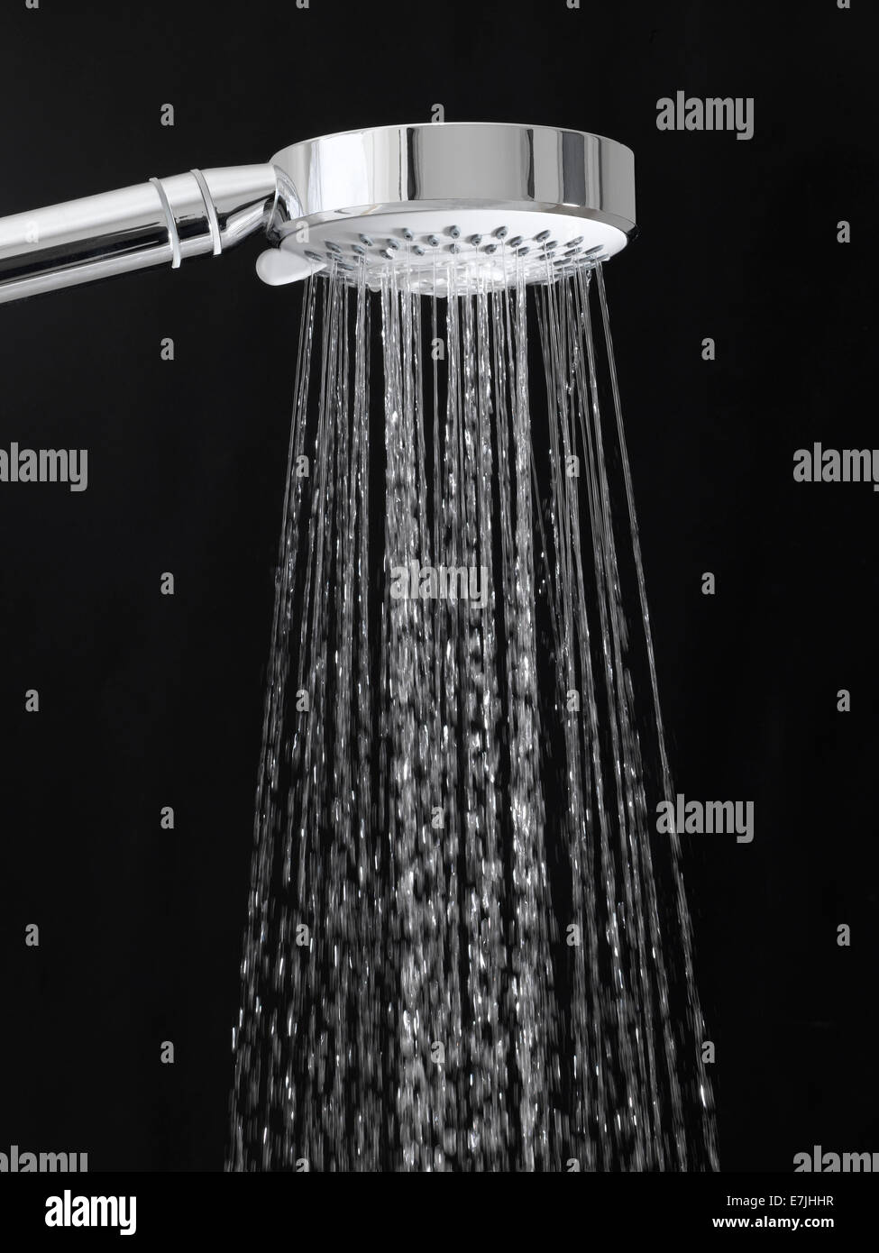 Tête de douche qui coule Photo Stock Alamy