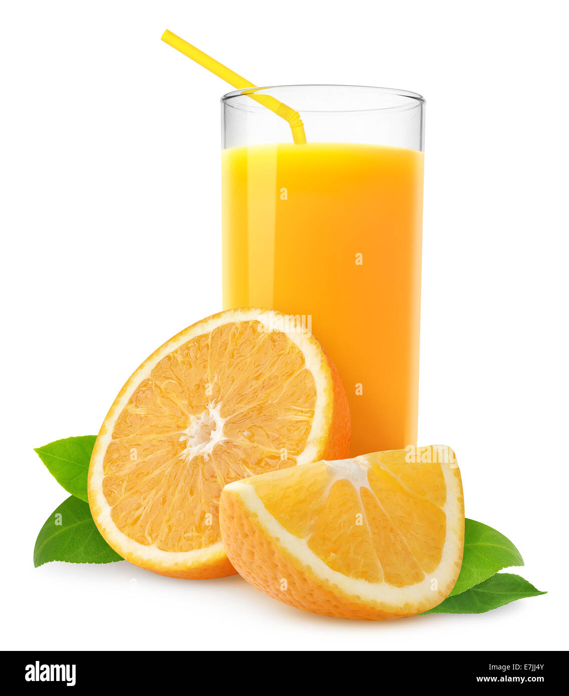 Le jus d'Orange et les tranches d'orange sur fond blanc Banque D'Images