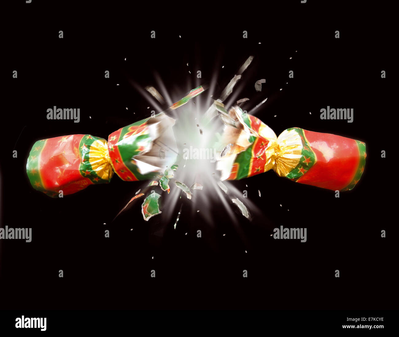 Éclatant Noël Cracker avec un design festif - symbolisant les fêtes de fin d'année, les surprises amusantes et les traditions festives Banque D'Images
