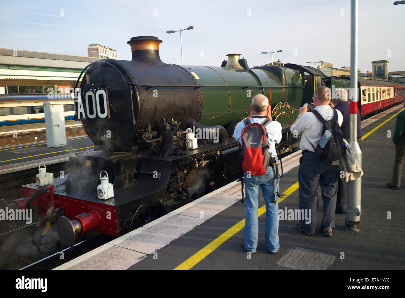 Les amateurs de chemin de fer voir la "locomotive" Nunney Castle UK Banque D'Images